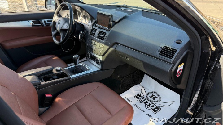 Mercedes-Benz C C220CDI 125kW *REZERVOVAN 2010
