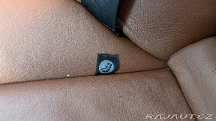 Mercedes-Benz C C220CDI 125kW *REZERVOVAN 2010