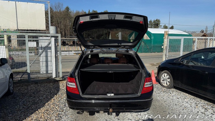 Mercedes-Benz C C220CDI 125kW *Servis*Výb 2010