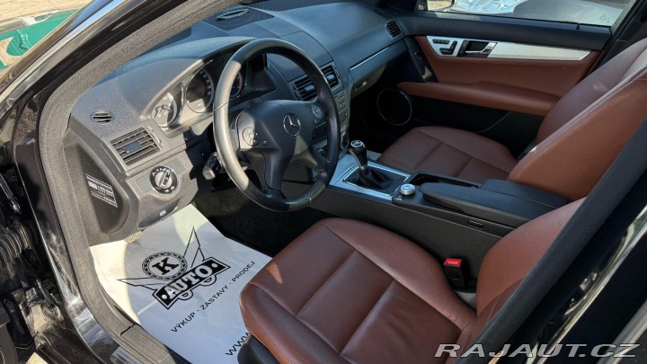 Mercedes-Benz C C220CDI 125kW *REZERVOVAN 2010