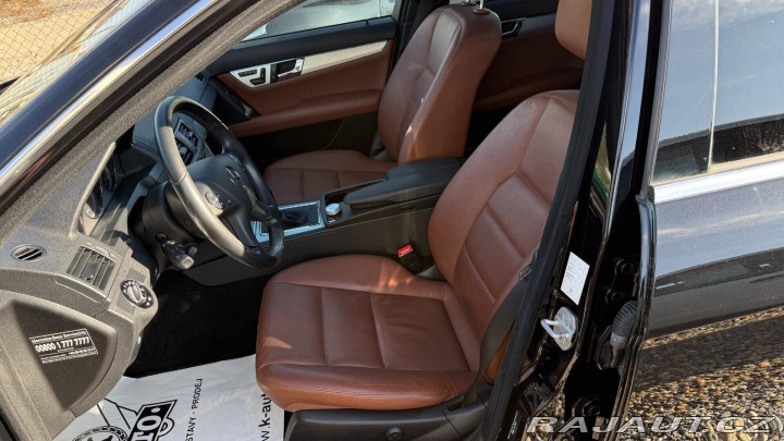 Mercedes-Benz C C220CDI 125kW *REZERVOVAN 2010