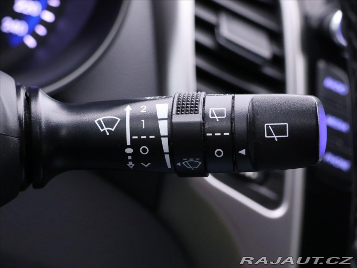 Hyundai i30 1,6 GDi 88kW CZ 2015