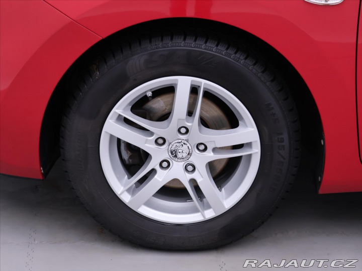 Hyundai i30 1,6 GDi 88kW CZ 2015