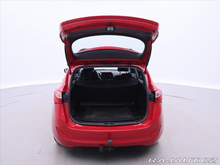 Hyundai i30 1,6 GDi 88kW CZ 2015