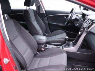 Hyundai i30 1,6 GDi 88kW CZ 2015