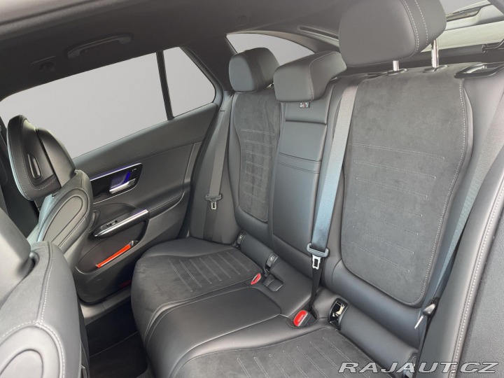 Mercedes-Benz C C 300 de 4MATIC kombi 2025