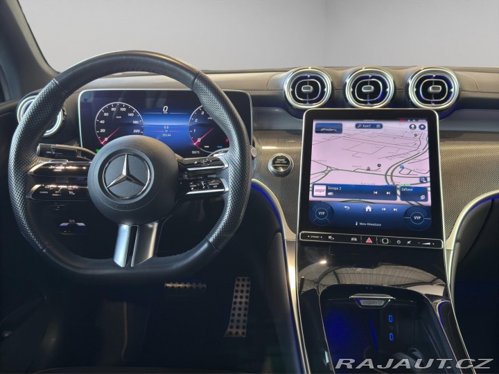 Mercedes-Benz GLC 200 4MATIC kupé 2023