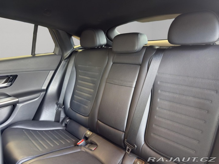 Mercedes-Benz GLC 200 4MATIC kupé 2023