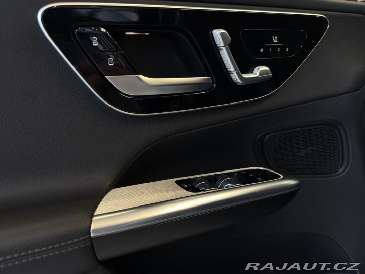 Mercedes-Benz GLC 200 4MATIC kupé 2023