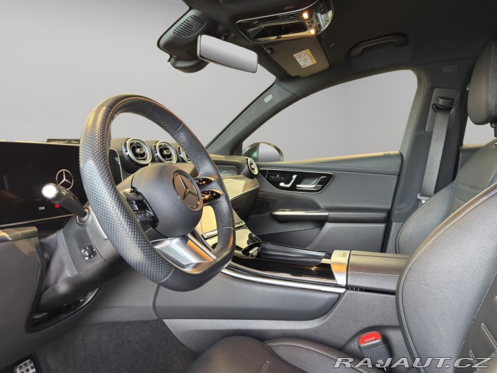 Mercedes-Benz GLC 200 4MATIC kupé 2023