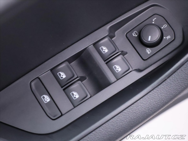 Škoda Karoq 2,0 TDI DSG 4x4 Tour Virt 2022