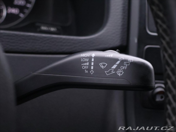 Volkswagen Multivan 2,0 TDI 103kW Comfort 7-M 2012