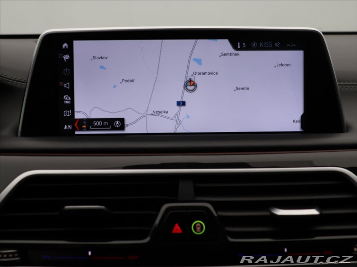 BMW 7 4,4 750i 330kW xDrive DPH 2017