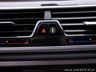 BMW 7 4,4 750i 330kW xDrive DPH 2017