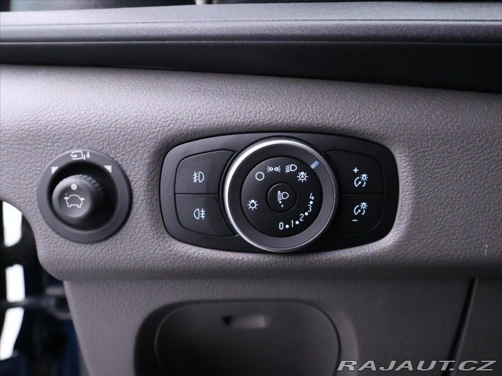 Ford Transit 2,0 TDCI 96kW L2 9-Míst C 2021