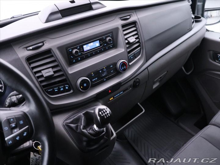 Ford Transit 2,0 TDCI 96kW L2 9-Míst C 2021