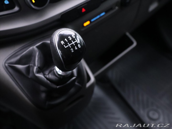 Ford Transit 2,0 TDCI 96kW L2 9-Míst C 2021