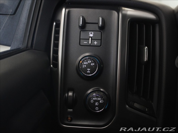 Chevrolet Ostatní modely Silverado 5,3 V8 264kW AWD Kam Tažn 2016