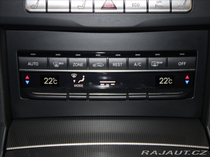 Mercedes-Benz E 3,0 E350cdi 4M AMG Pano.T 2015