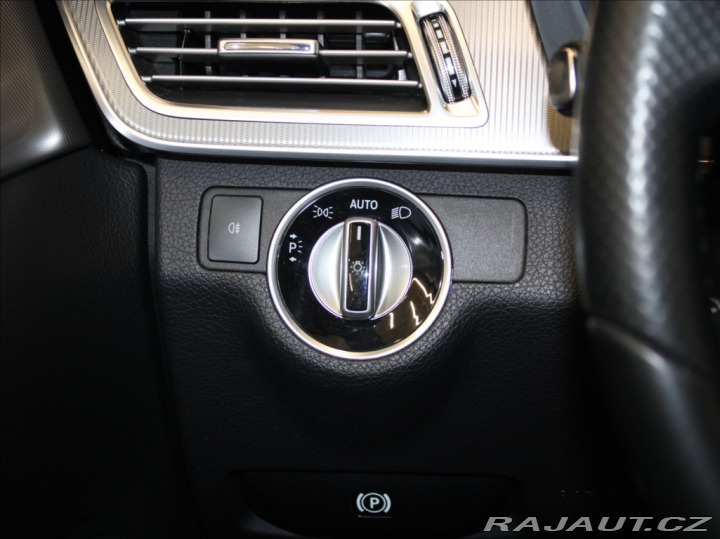 Mercedes-Benz E 3,0 E350cdi 4M AMG Pano.T 2015