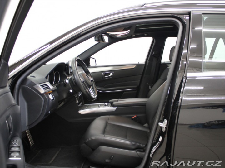 Mercedes-Benz E 3,0 E350cdi 4M AMG Pano.T 2015