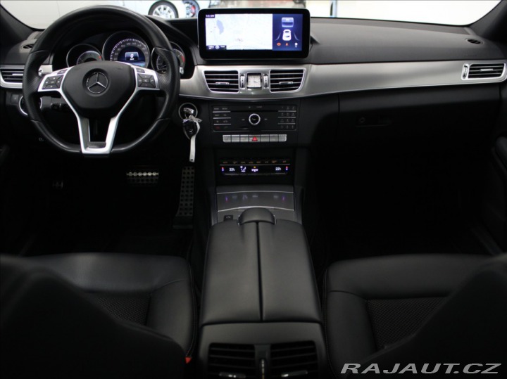 Mercedes-Benz E 3,0 E350cdi 4M AMG Pano.T 2015
