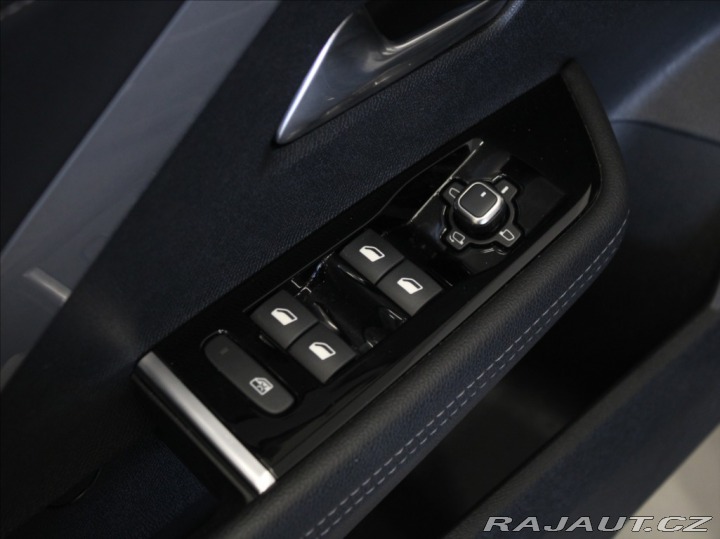 Opel Astra 1,2 Turbo 130k. 8AT GS 86 2025