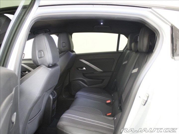 Opel Astra 1,2 Turbo 130k. 8AT GS 26 2025