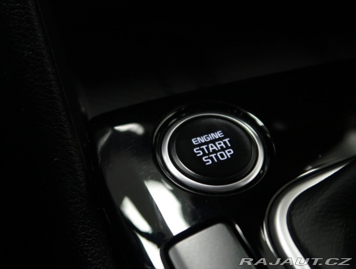 Kia Sportage 1,6 T-GDI AWD 1. MAJ ČR Z 2022