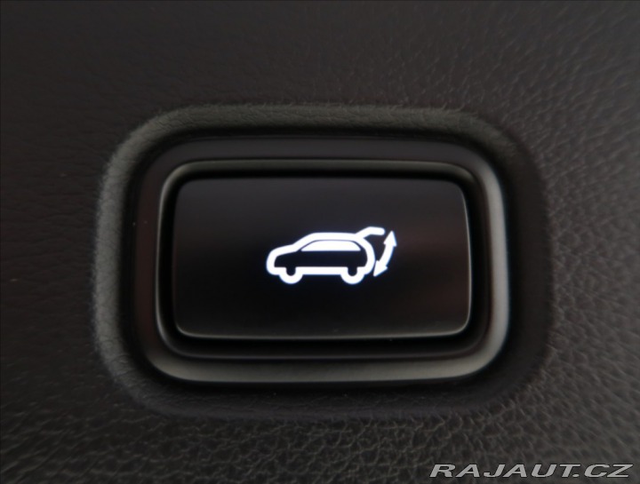 Kia Sportage 1,6 T-GDI AWD 1. MAJ ČR Z 2022