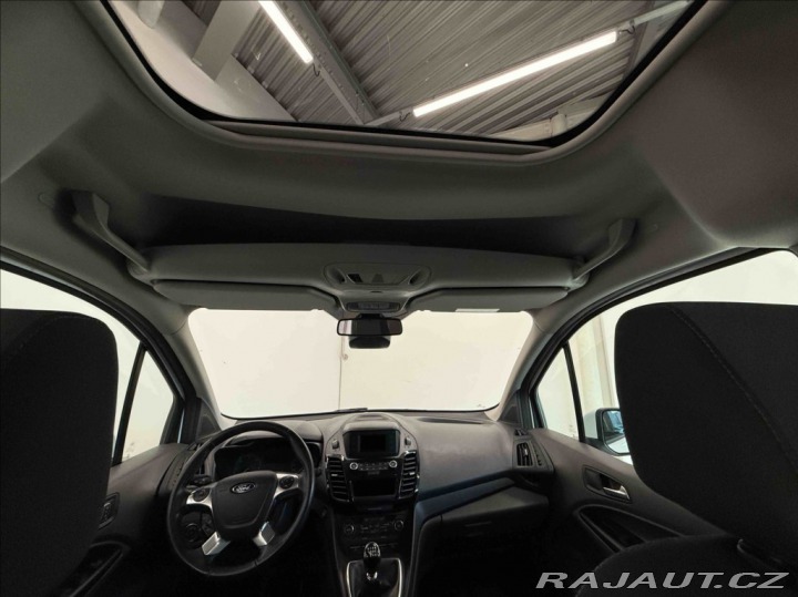 Ford Tourneo Connect 1,5 EcoBlue TITANIUM 7MÍS 2021