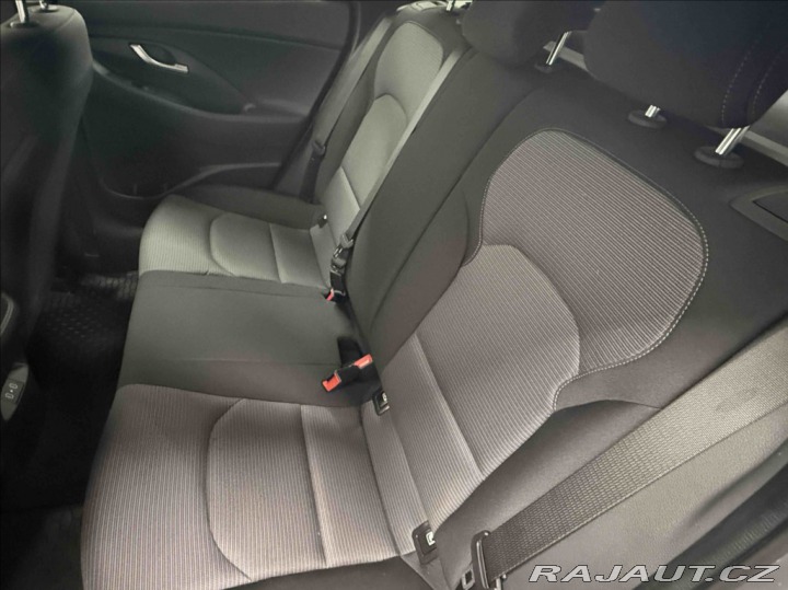 Hyundai i30 1,5 DPI SMART CLIMATE 2024