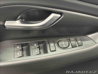 Hyundai i30 1,5 DPI SMART CLIMATE 2024