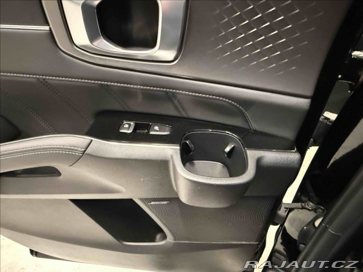 Kia Sorento 2,2 CRDI TOP 4X4 AT PANO 2021