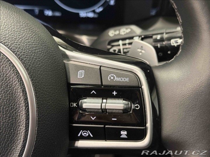 Kia Sorento 2,2 CRDI TOP 4X4 AT PANO 2021