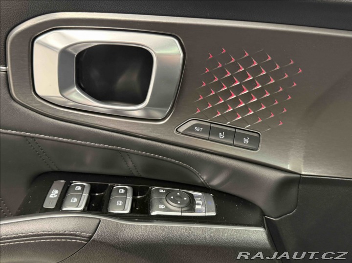 Kia Sorento 2,2 CRDI TOP 4X4 AT PANO 2021