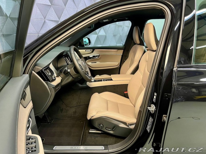 Volvo XC90 T8 AWD DARK PLUS, VZDUCH, 2026