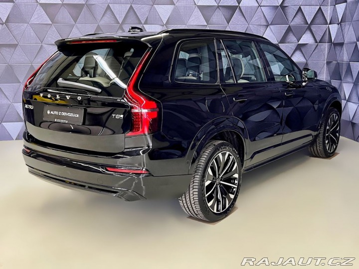 Volvo XC90 T8 AWD DARK PLUS, VZDUCH, 2026