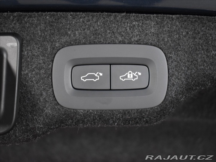Volvo S90 2,0 T8 AWD Ultimate Pano, 2024