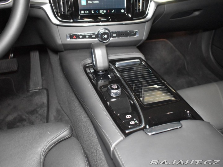 Volvo S90 2,0 T8 AWD Ultimate Pano, 2024