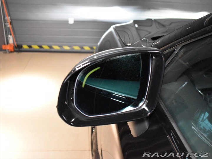 Volvo XC60 2,0 T8 AWD Black Edition 2025