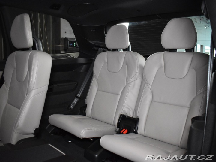 Volvo XC90 2,0 B5  Plus Dark 1800