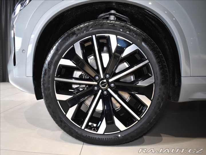 Volvo XC90 2,0 B5  Plus Dark 1800