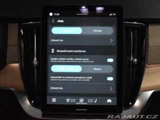 Volvo XC90 2,0 B5  Plus Dark 1800