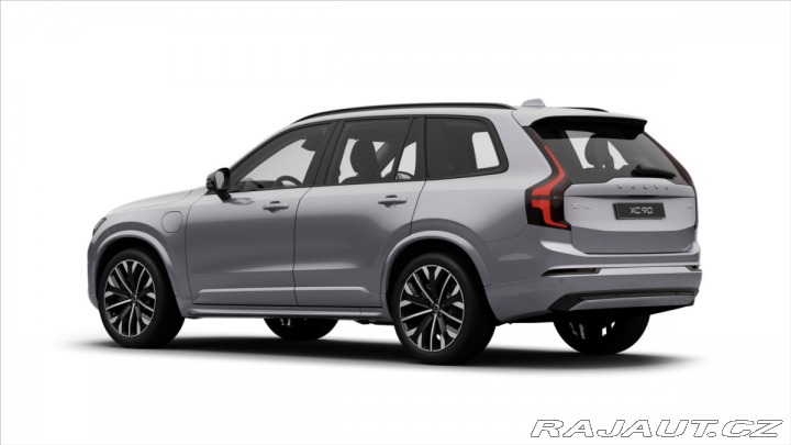 Volvo XC90 2,0 T8 Plus Dark 2026