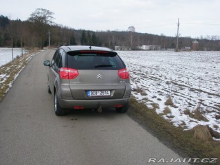 Citroën C4 Picasso 2,0 103Kw benzín 1800