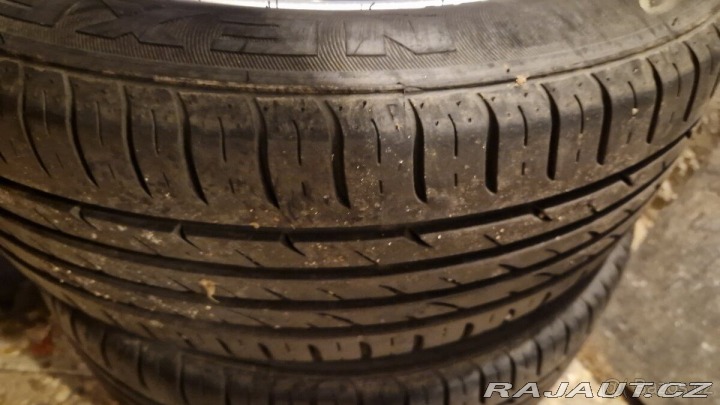 Škoda Fabia 1,6   2 automat 2009 163 2009