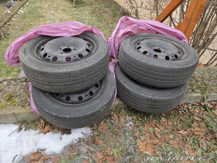 Škoda Roomster 1,2   TSI, Serviska, Nové 1800