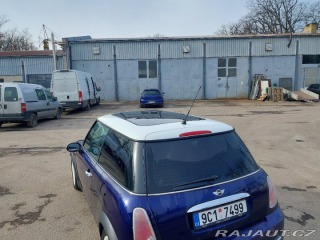 Mini Cooper 1,6   One 2006
