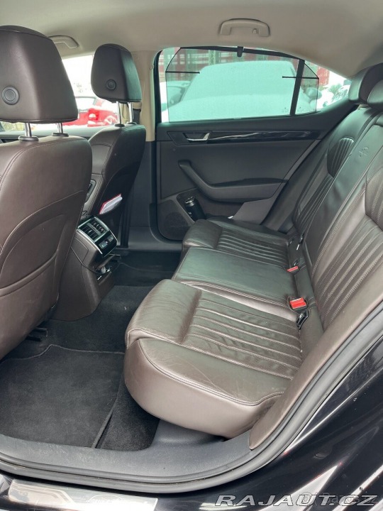 Škoda Superb 2,0   Prodej auta 2016